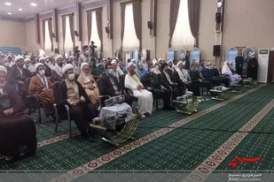 روحانیون همواره مدافع خون شهدا هستند