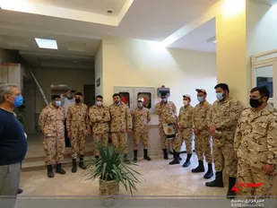 بازدید سربازان سپاه درگز از کتابخانه آستان قدس