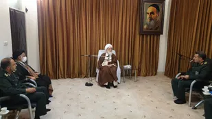 خدمت به مردم از مهمترین عبادات پروردگار است