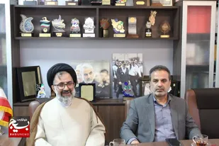 دیدار اعضای شورای تامین و امام جمعه فردیس، با فرمانده سپاه امام حسن مجتبی (ع)