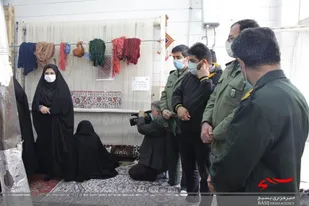 افتتاح دو کارگاه قالی بافی در شهرستان بن