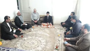 زندگی خانواده شهدا نمونه بارز بصیرت و ولایت پذیری است
