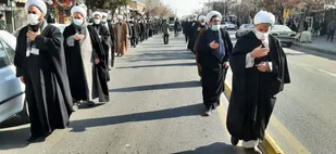 1300 پرس غذای گرم در بین نیازمندان سلماس توزیع شد