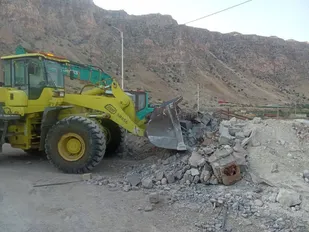 برخورد قاطع دادستانی پلدختر با تغییر کاربری&zwnj;های غیرقانونی؛ تخریب ۱۰ هزار متر مربع ساخت&zwnj;وساز غیرمجاز