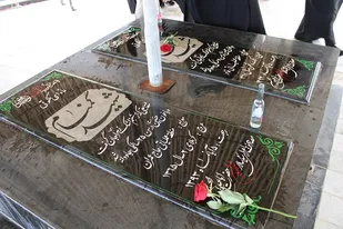 غبارروبی مزار شهدا چابهار