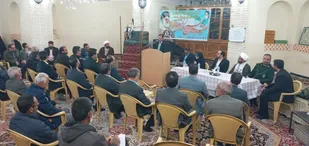 برپایی میز خدمت مدیران ومسئولین در محله کرامت محمدیه نایین