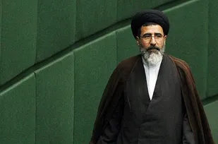 وزیر ارشاد باید استیضاح شود