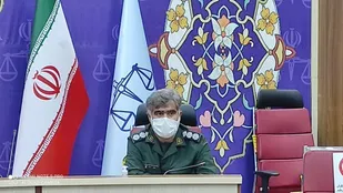 عبور از خطر دشمنان داخلی، هوشیاری مضاعف امنیتی و رسانه ای را می طلبد