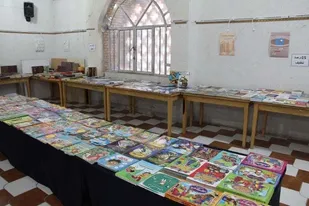 افتتاح نمایشگاه کتاب در میبد به مناسبت هفته دفاع مقدس