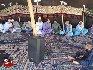 دیدار فرمانده حوزه مقاومت بسیج خاتم الانبیا با عشایر روستای کوشه&nbsp;