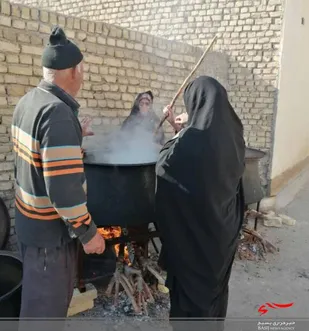 پخت آش نذری به مناسبت سالگرد شهادت سردار دل ها حاج قاسم سلیمانی