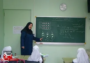 ۱۵ معلم نمونه در خوزستان معرفی شدند