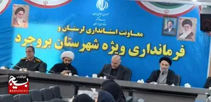 رهبر شهید ما، حسینی&zwnj;وار جان خود را فدا کرد تا جمهوری اسلامی زنده بماند