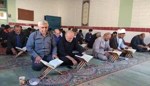 محفل انس با قرآن در لردگان برگزار شد