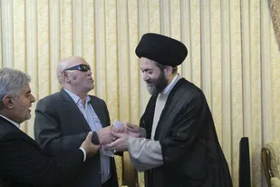 دیدار امام جمعه اردبیل با جانبازان