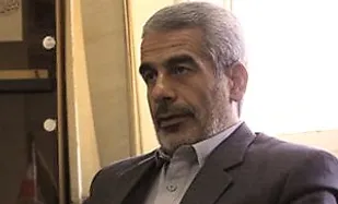 کمیسیون فرهنگی تک خوانی خواننده زن در اپرای عاشورا را پیگیری کند