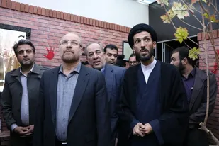 بازدید دکتر قالیباف از گنجینه ایثار و شهادت اردکان