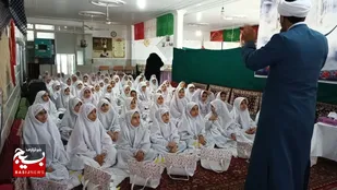 برگزاری جشن تکلیف &laquo;غنچه&zwnj;های باغ عبادت&raquo; به همت پایگاه بسیج شهدا