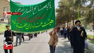 برپایی قافله عزاداری در میدان حضرت ولیعصر عجل الله تعالی فرجه الشریف شهر بهارستان