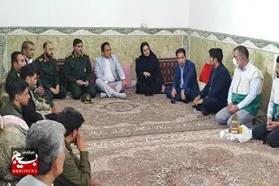 آزادگان، نماد صبر، استقامت و ایستادگی ملت ایران در برابر دشمنان هستند