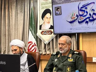 فرمانده دانشگاه امیرالمومنین(ع):
حرکت حضرت زینب(س)جلوی تحریفات صاحبان قدرت و رسانه راگرفت