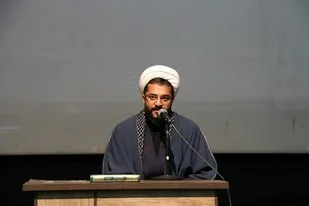 ملت مقتدر، خودکفا و خود اتکاست