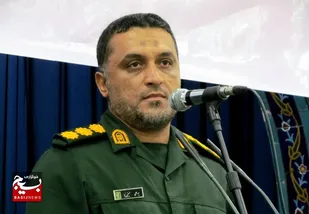 مردم با حفظ وحدت و انسجام دشمن را شکست دادند