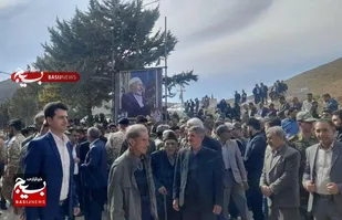 پیکر پدر شهیدان بخشی زاده در خرم آباد تشییع شد