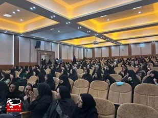 تقدیر از بانوان کارآفرین خراسان&zwnj;شمالی و رفع موانع تولید برای آنها