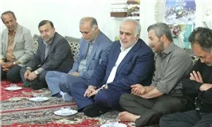 مدافعان حرم پرچم صیانت از اسلام را در سوریه به دوش می کشند