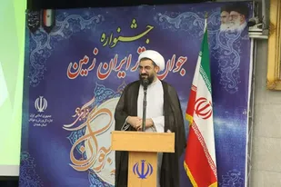 جوانان ظرفیت&zwnj;های خود را پیدا و تقویت کنند