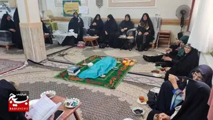 مادران پرچمدار نماد ایثار و مقاومت هستند