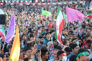 استقبال پر شور مردم ساوه برای حضور در اجتماع سرود سلام فرمانده+عکس