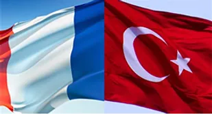 اتباع فرانسوی از ترکیه خارج شوند