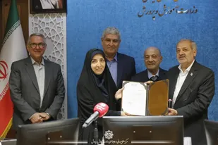 زهرا علی اکبری سرپرست مرکز اطلاع&zwnj;رسانی و روابط عمومی شد