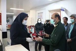 تجلیل فرمانده سپاه استان البرز از پرستاران به مناسبت ولادت حضرت زینب (س)