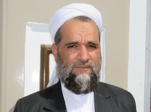 اوامر رهبری به&zwnj;عنوان طلایه&zwnj;دار وحدت در جهان، واجب الاطاعه است