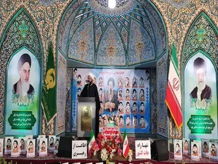 روحانیت در خط مقدم دفاع از دین است