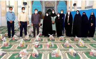 کمک مؤمنانه دانشگاهیان بسیجی  دانشگاه آزاد اسلامی زرند به نیازمندان
