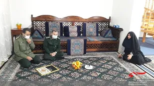 شهدا در هر زمانی پشتیبان ولایت فقیه بودند