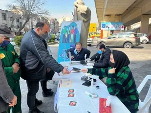 برپایی میز سلامت در محل برگزاری نماز جمعه شهرستان جیرفت