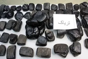 دستگيري قاچاقچي مواد مخدر با 9کيلو ترياک در عمليات مشترک پليسي