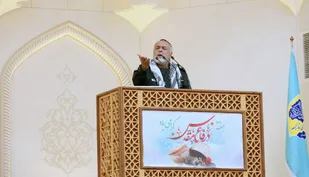 امروز مقامت غزه و لبنان از مکتب عاشورا و امام خمینی (ره) نشات گرفته است/اطاعت از رهبری رمز موفقیت ملت ایران است