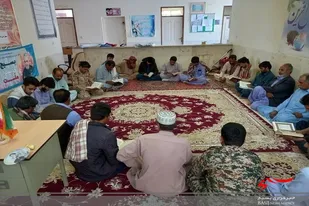 با معتمدین و ریش سفیدان بخش پشتکوه خاش دیدار شد