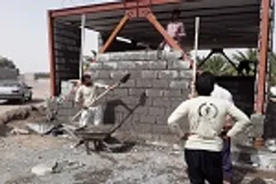 ساخت یک واحد مسکونی برای محرومان توسط گروه جهادی محله حسین آباد دلگان
