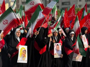 خوزستان دژ مستحکم دفاع از حریم ولایت و تمامیت ارضی کشور است