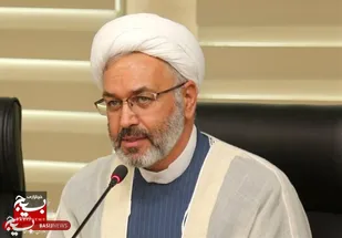 نخبگان نباید میدان را خالی بگذارند