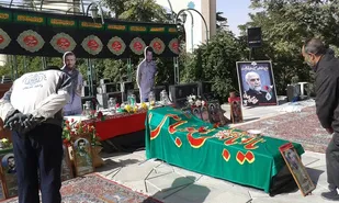 آماده&zwnj;سازی گلزار شهدا ویژه اولین سالگرد شهادت سردار &laquo;همدانی&raquo;