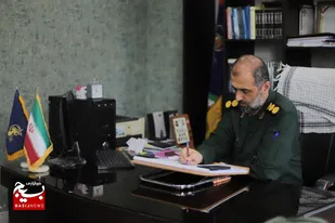 معلمان، انسان سازان جامعه هستند