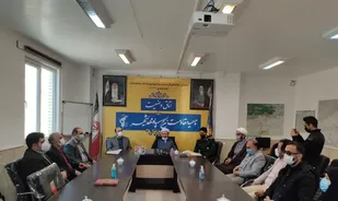 دیدار امام جمعه و فرماندار شهرستان مهدیشهر با فرمانده سپاه مهدیشهر به مناسبت روز پاسدار